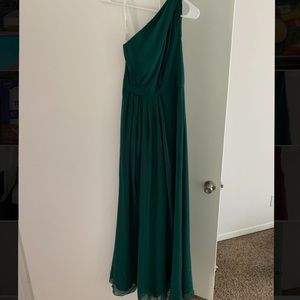 Women’s Formal Gown or Bridesmaid Dress - Size 0